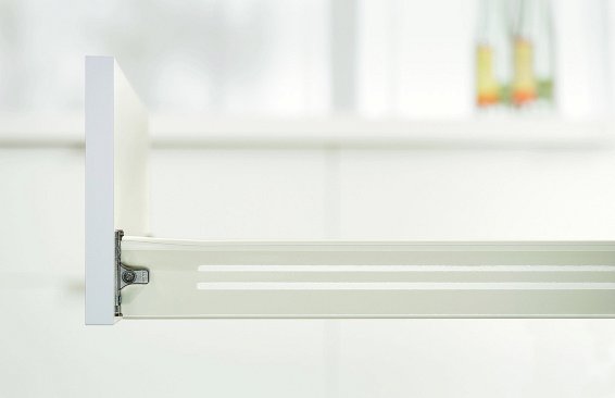 Ящик METABOX (высота N 54, глубина 450 мм) кремовый